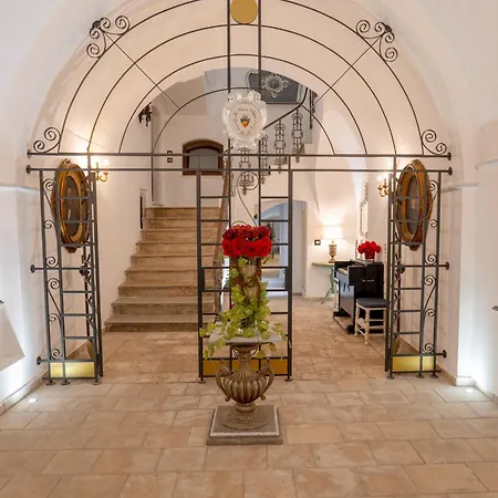 The Crown Palace - Hotel Gallipoli