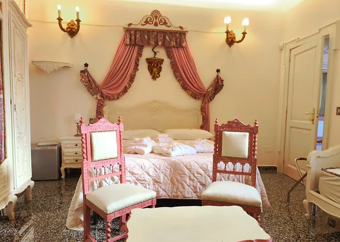 The Crown Palace - Otel Gallipoli