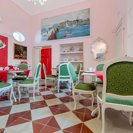 The Crown Palace - * Gallipoli