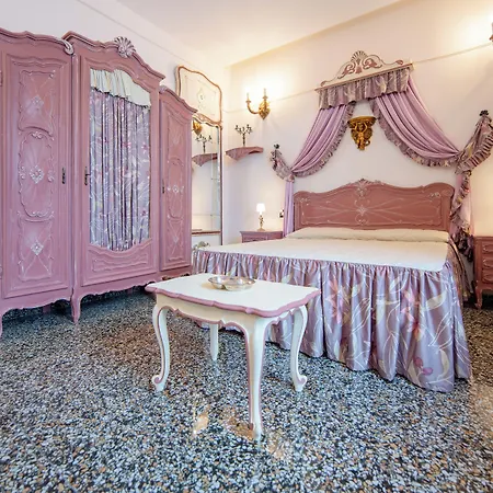 The Crown Palace - *