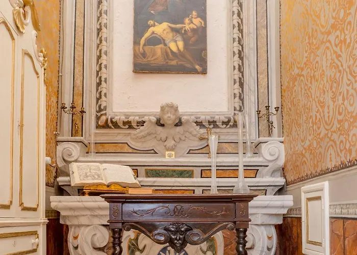 The Crown Palace - * Gallipoli