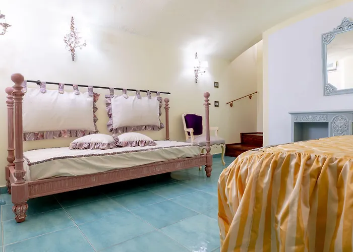 The Crown Palace - Gallipoli